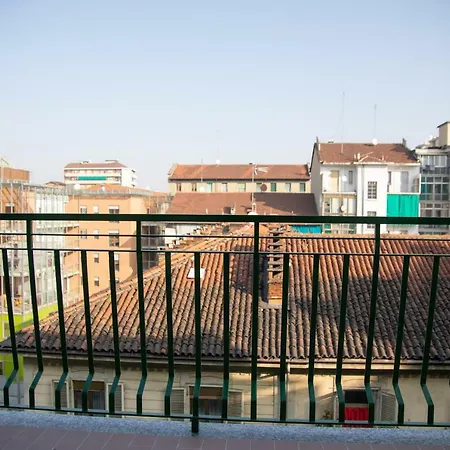 Spezia Apartment *